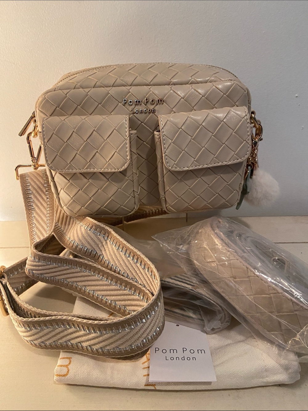 Pom Pom London Cargo Crossbody Chiswick Three Straps Two Key Chains Soft Beige